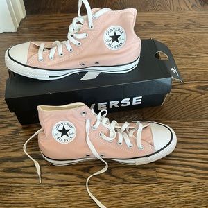 pink clay converse